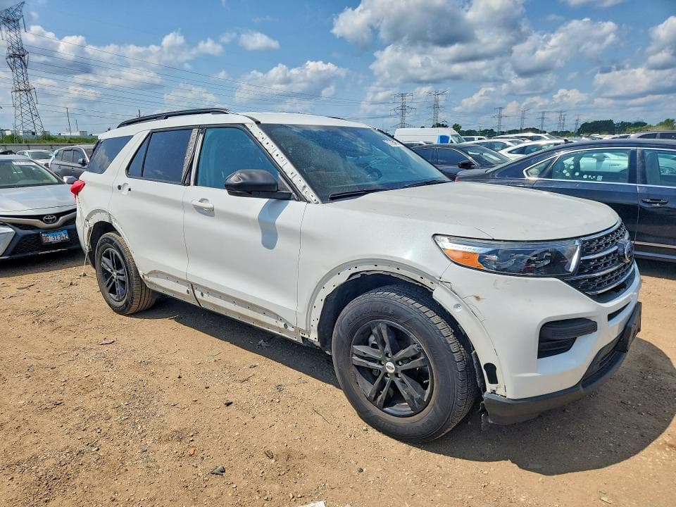 2021 FORD EXPLORER XLT 4