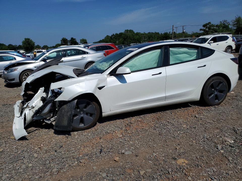 2022 TESLA MODEL 3