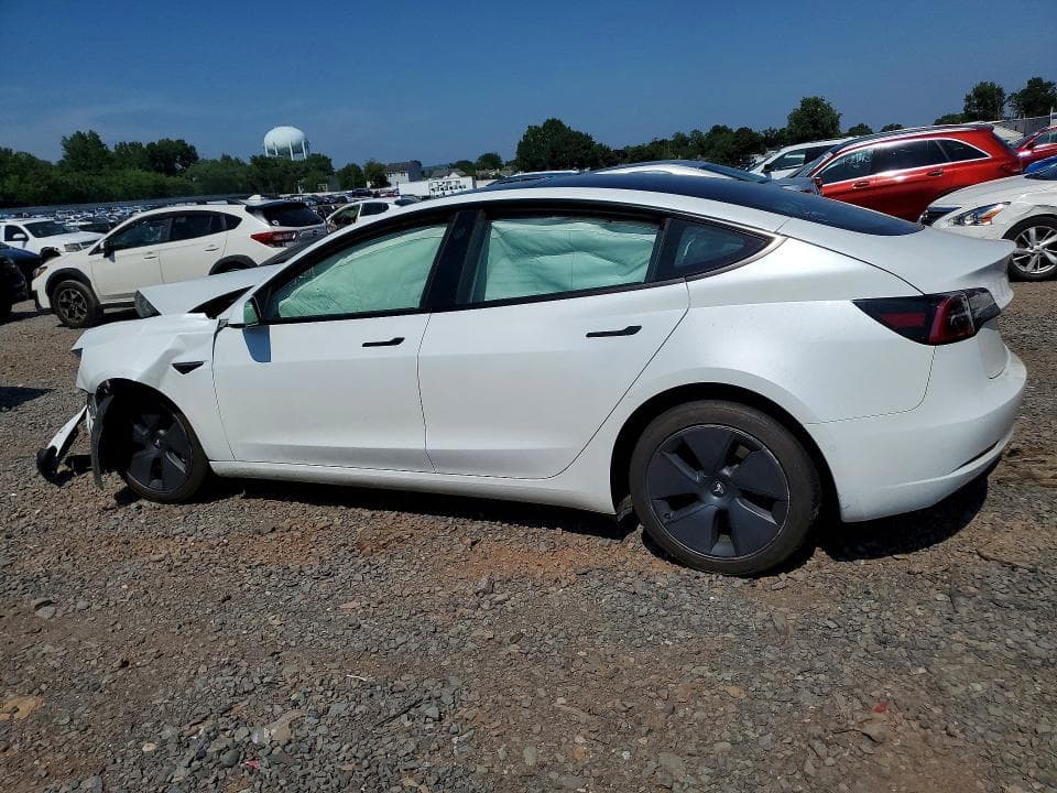 2022 TESLA MODEL 3 2