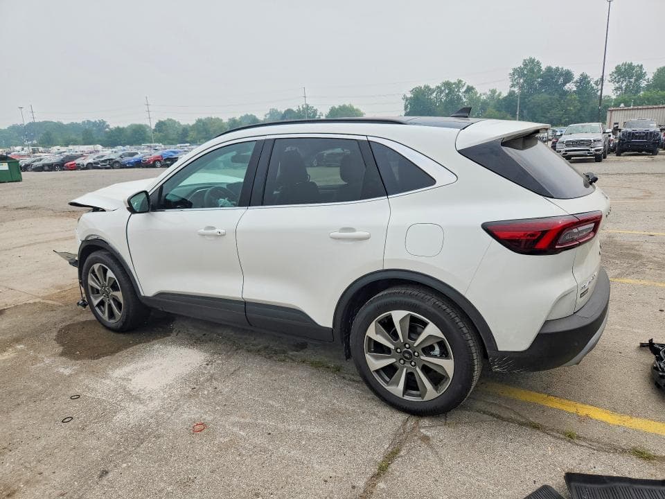 2025 FORD ESCAPE PLATINUM 2