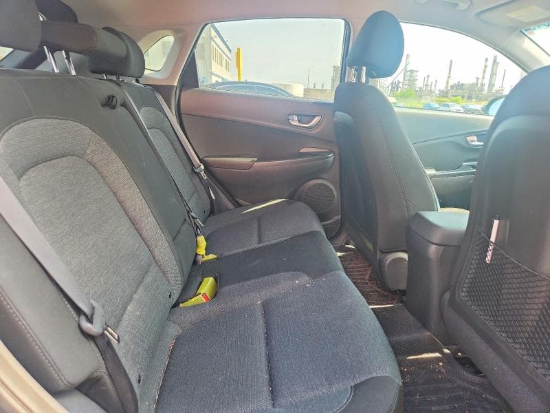 2023 HYUNDAI KONA SE SE 10