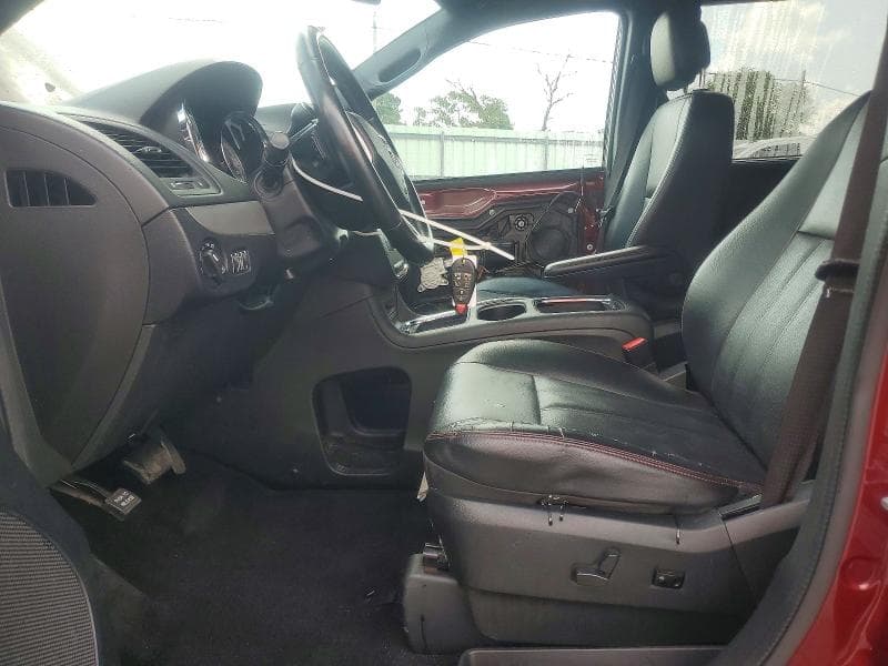 2017 DODGE GRAND CARAVAN GT 7