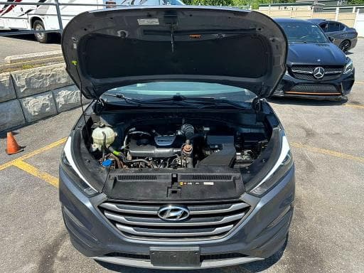 2018 HYUNDAI TUCSON VALUE 9