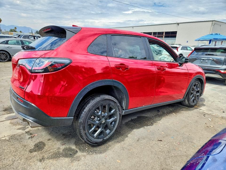 2025 HONDA HR-V SPORT 3