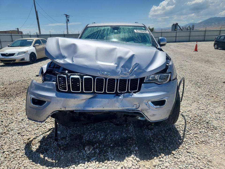 2017 JEEP GRAND CHEROKEE LIMITED 5
