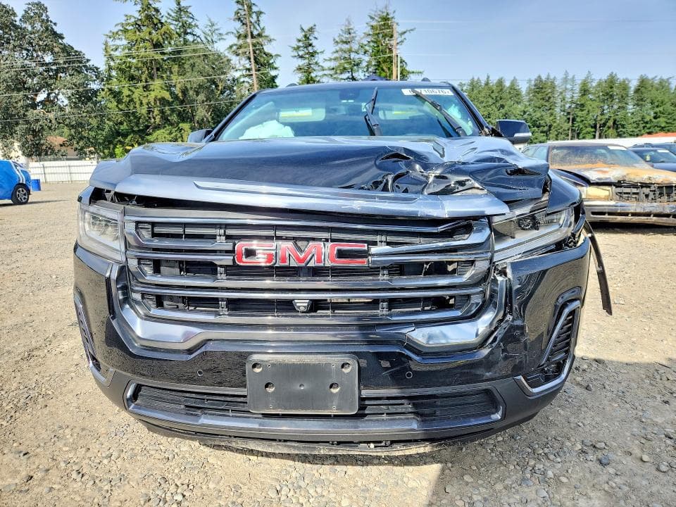 2023 GMC ACADIA AT4 5