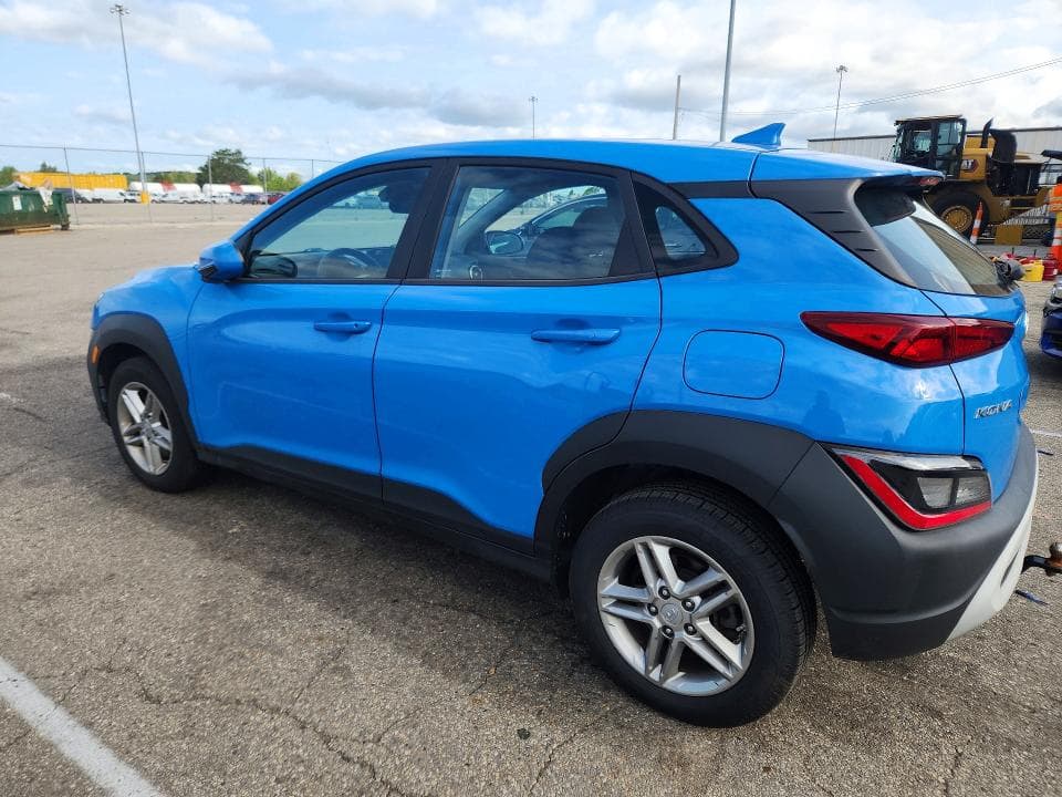 2022 HYUNDAI KONA SE 2
