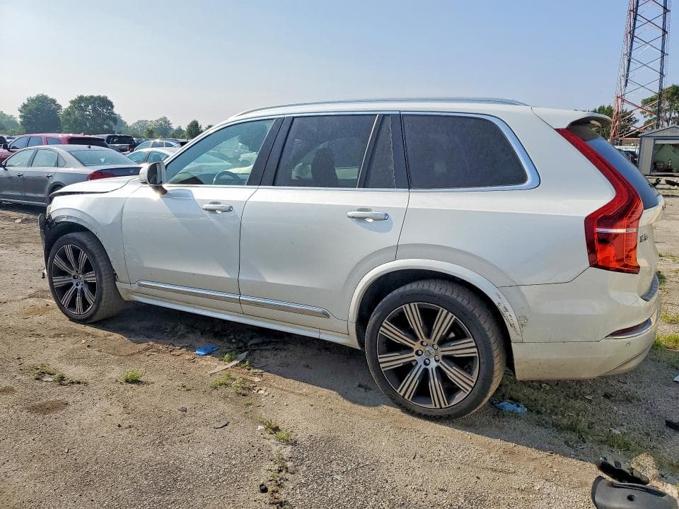 2022 VOLVO XC90 T6 INSCRIPTION 2