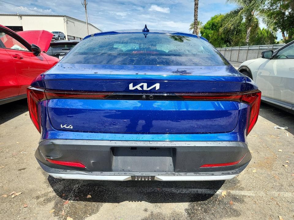 2026 KIA K4 LXS 6