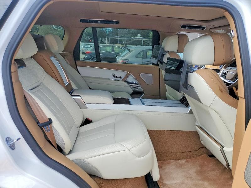 2023 LAND ROVER RANGE ROVER FIRST EDITION 11