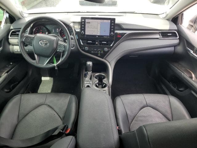 2022 TOYOTA CAMRY XSE 8