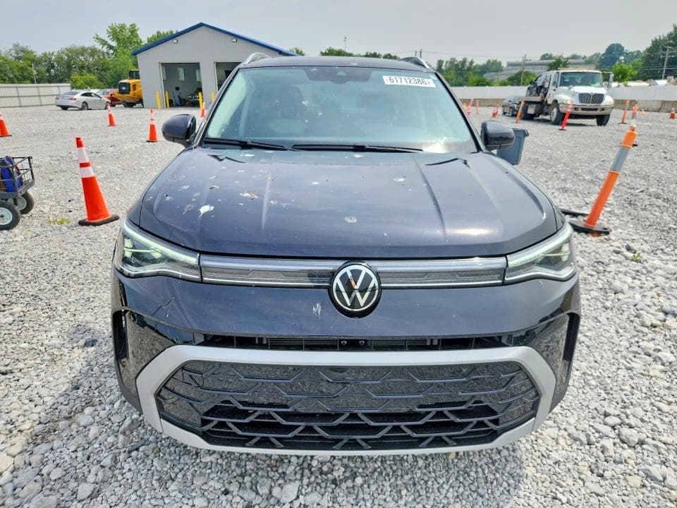 2025 VOLKSWAGEN TAOS SEL 5