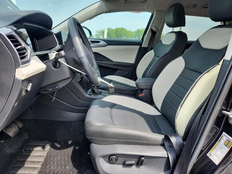 2025 VOLKSWAGEN TAOS SEL 7