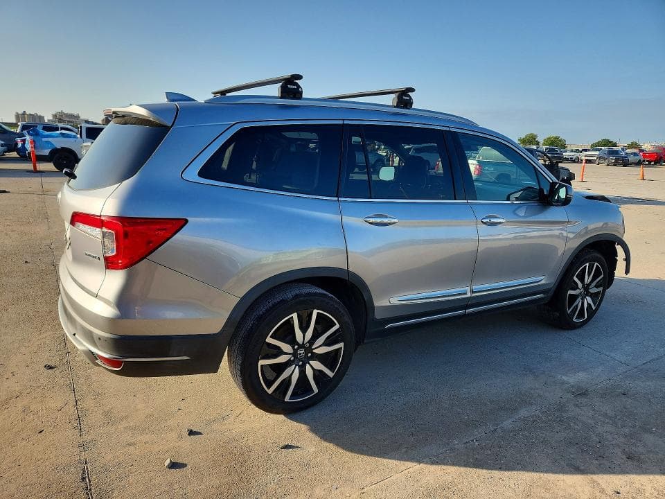 2019 HONDA PILOT TOURING 3