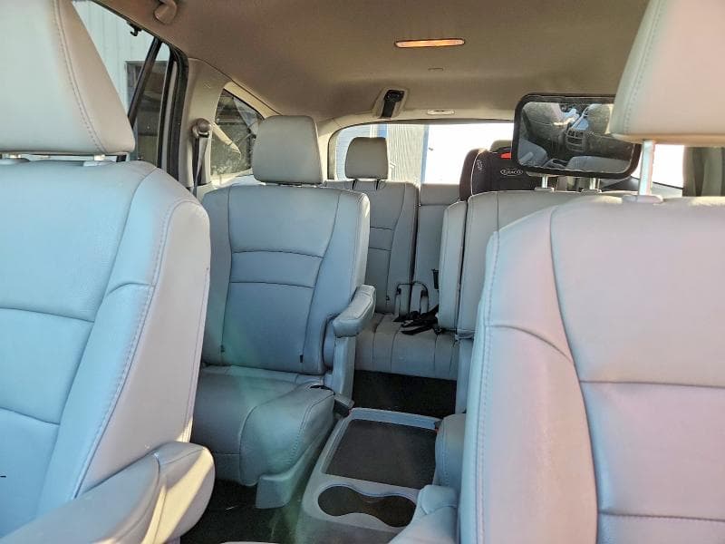 2019 HONDA PILOT TOURING 10