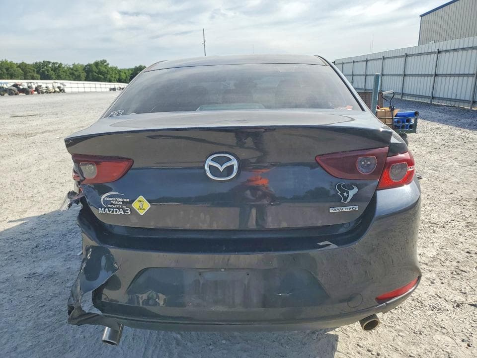 2019 MAZDA 3 6