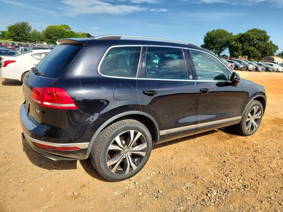 2017 VOLKSWAGEN TOUAREG WOLFSBURG 3
