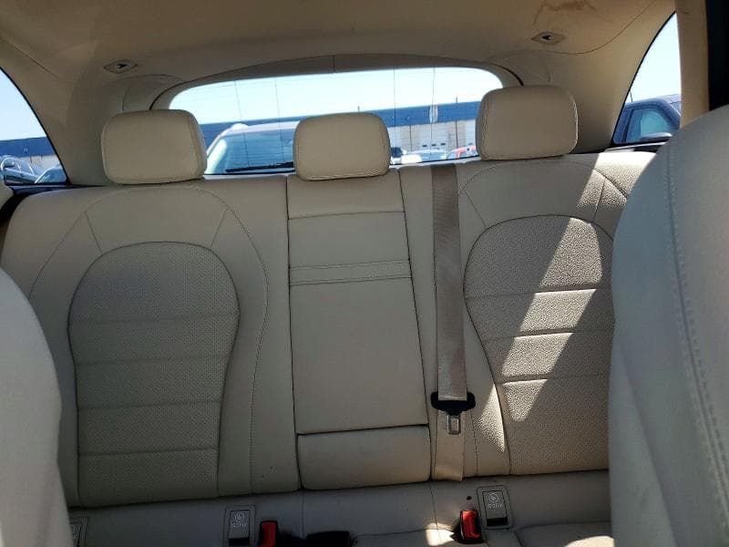 2018 MERCEDES-BENZ GLC 300 4MATIC 10