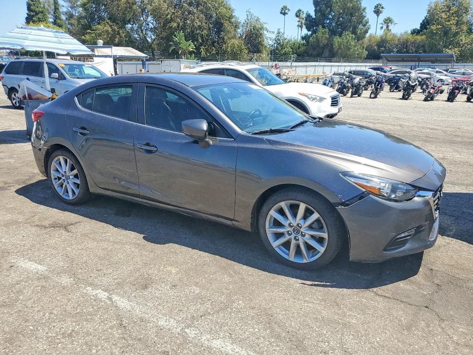 2017 MAZDA 3 TOURING 4