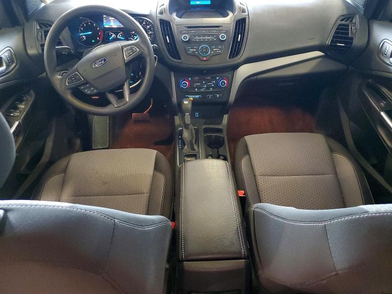 2017 FORD ESCAPE SE 8