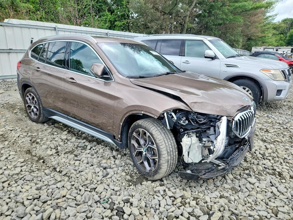 2020 BMW X1 XDRIVE28I 4