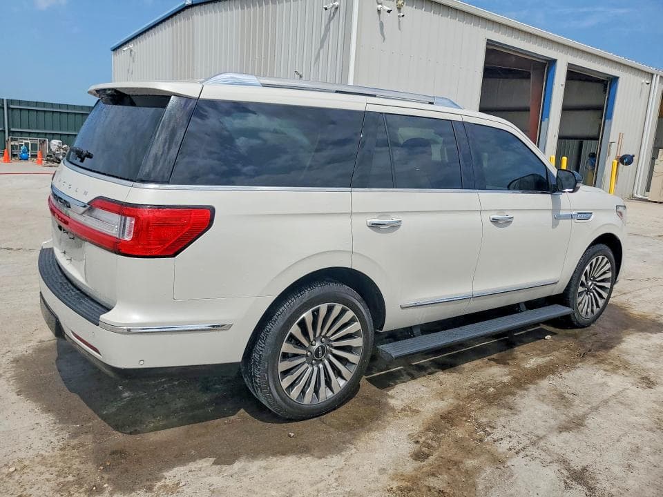 2019 LINCOLN NAVIGATOR RESERVE 3