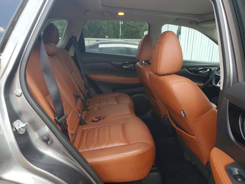 2018 NISSAN ROGUE SL 11