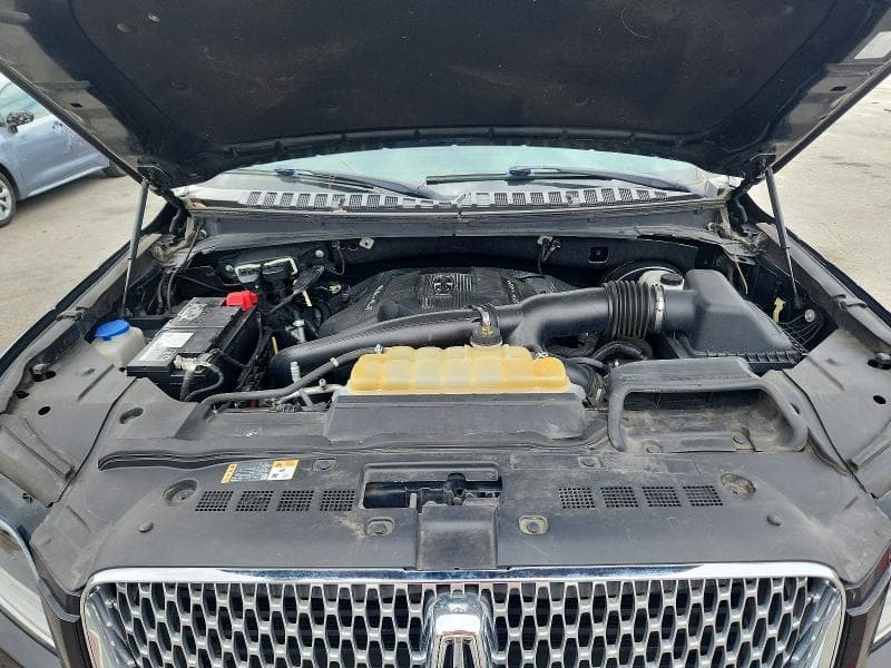 2019 LINCOLN NAVIGATOR L SELECT 12