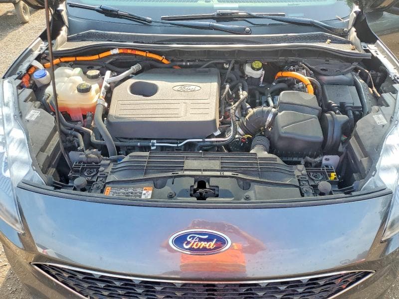 2020 FORD ESCAPE TITANIUM 12