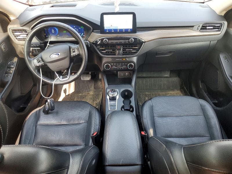 2020 FORD ESCAPE TITANIUM 8
