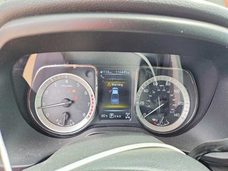 2017 NISSAN TITAN PRO-4X 9