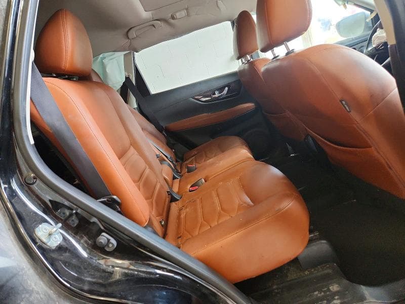2018 NISSAN ROGUE SL 11