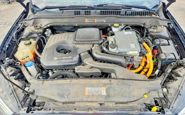 2020 FORD FUSION SE 11