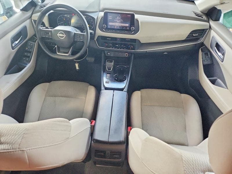 2025 NISSAN ROGUE SV 8