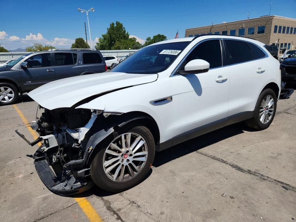 2017 JAGUAR F-PACE PRESTIGE - 1