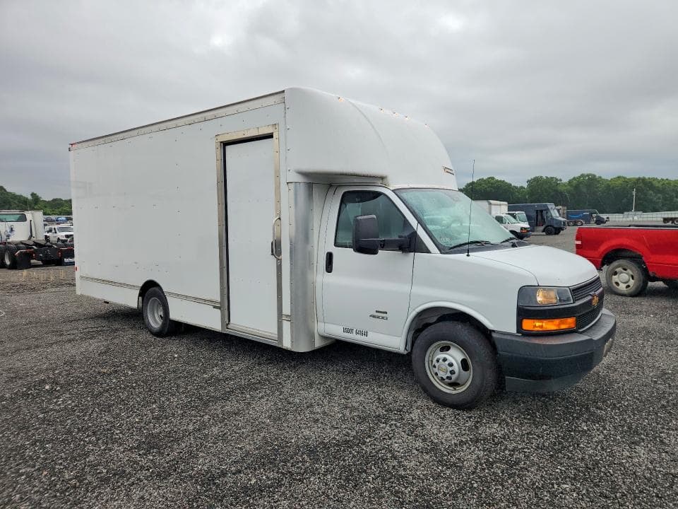 2021 CHEVROLET EXPRESS DELIVERY TRUCK 4