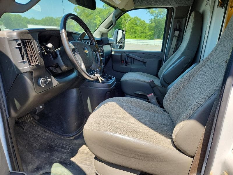 2021 CHEVROLET EXPRESS DELIVERY TRUCK 7