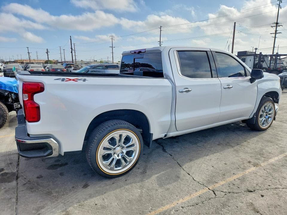 2025 CHEVROLET SILVERADO K1500 LTZ K1500 LTZ 3