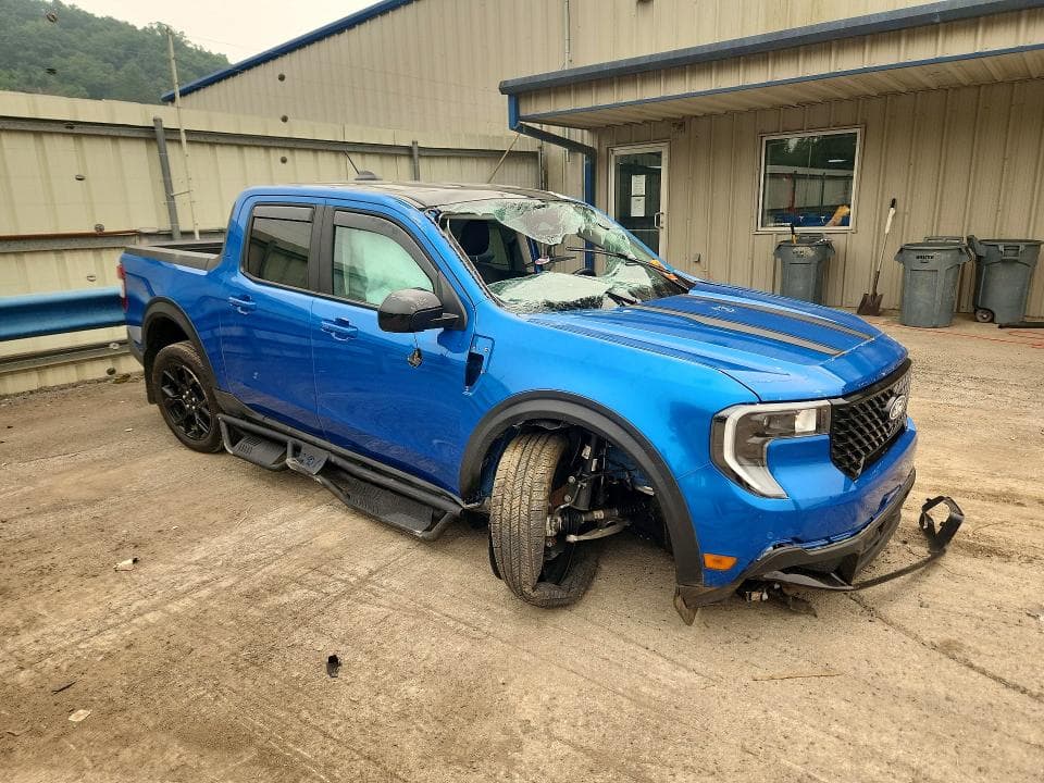 2026 FORD MAVERICK LARIAT 4