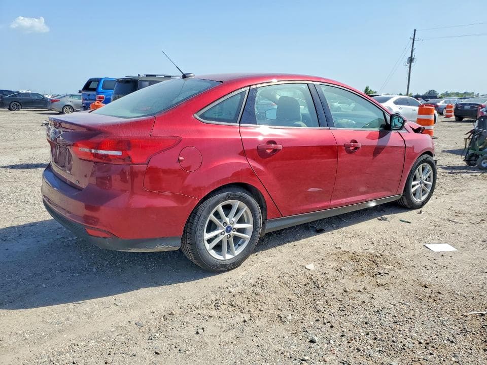 2017 FORD FOCUS SE 3
