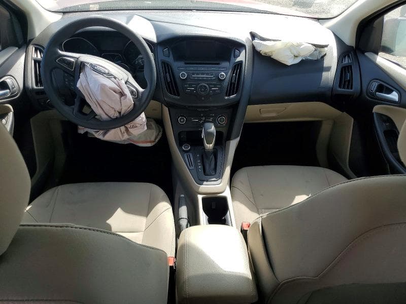 2017 FORD FOCUS SE 8