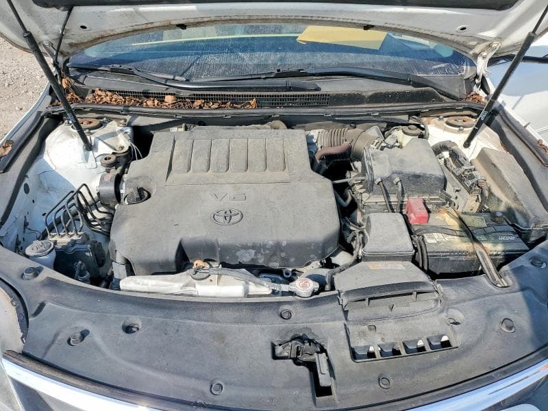 2017 TOYOTA AVALON LIMITED 11