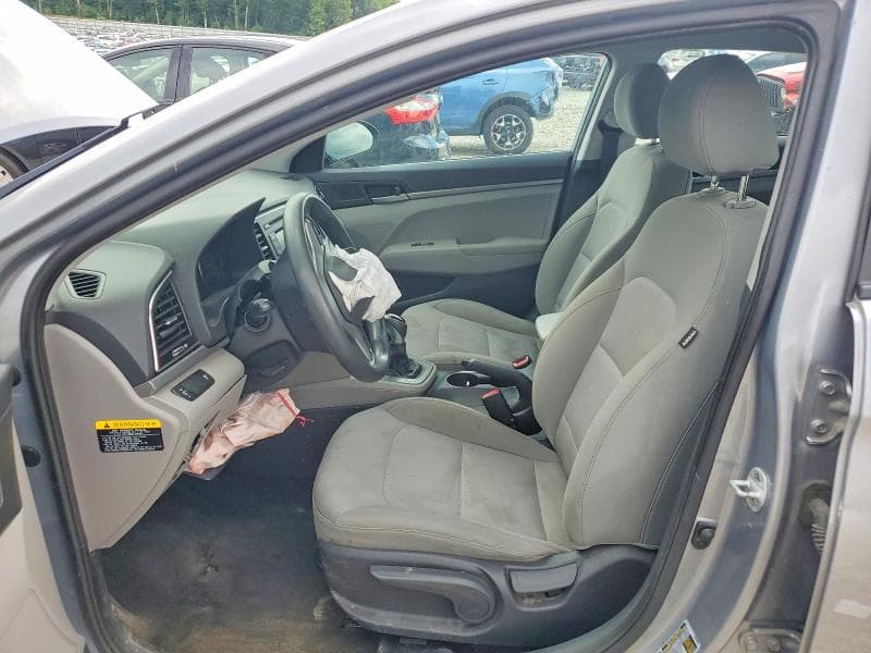 2017 HYUNDAI ELANTRA SE 7