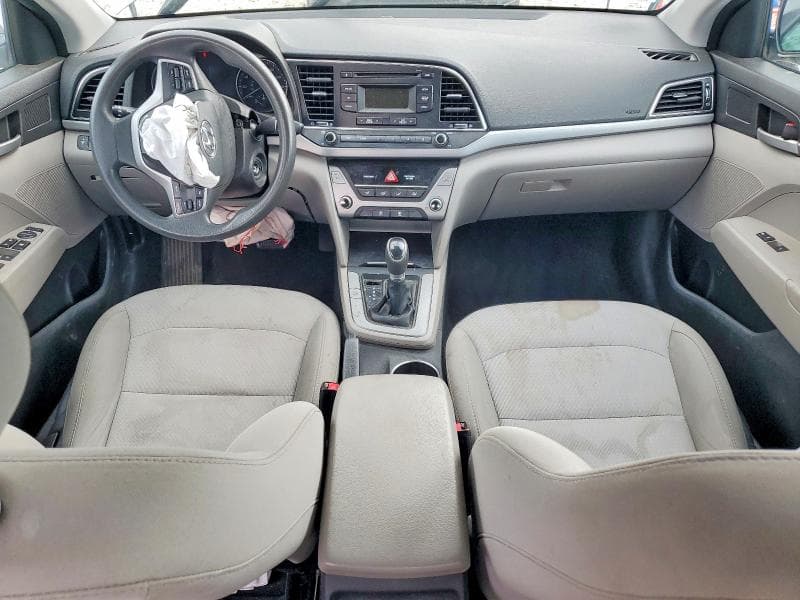 2017 HYUNDAI ELANTRA SE 8