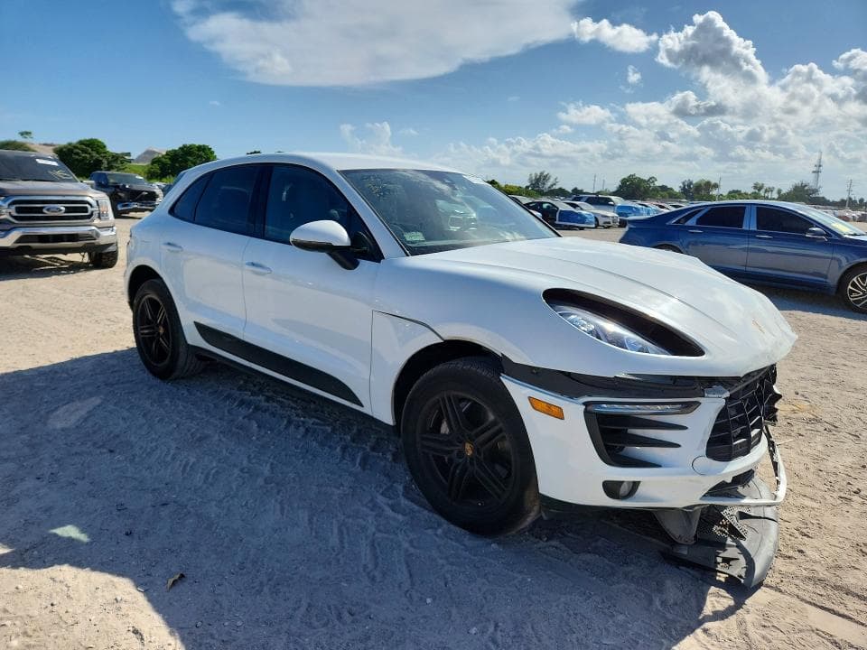 2018 PORSCHE MACAN S 4