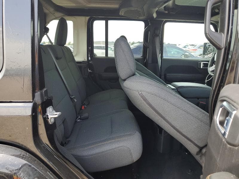 2026 JEEP WRANGLER SAHARA SAHARA 11