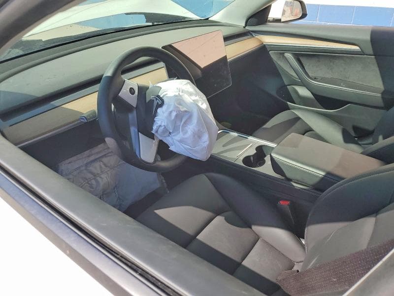 2022 TESLA MODEL 3 7