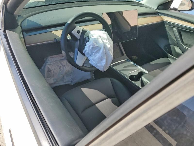 2022 TESLA MODEL 3 8