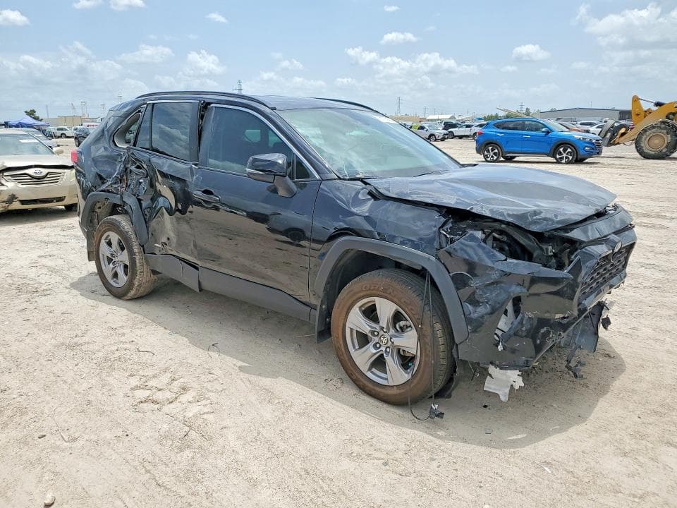 2024 TOYOTA RAV4 HYBRID XLE XLE 4