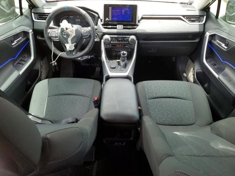2024 TOYOTA RAV4 HYBRID XLE XLE 8